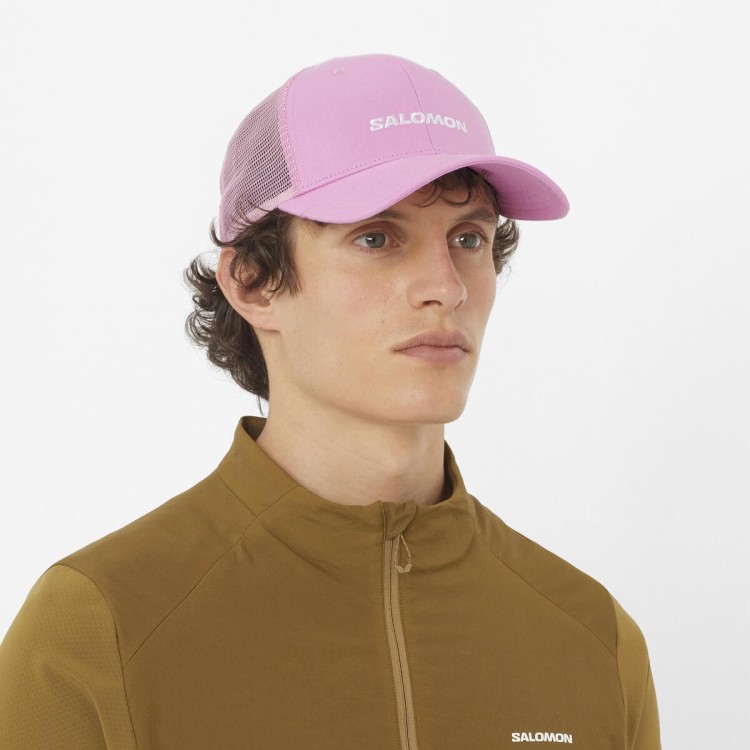 LC2682400 Czapka Salomon Logo Trucker Cap Cyclamen TatraStore (2).jpeg