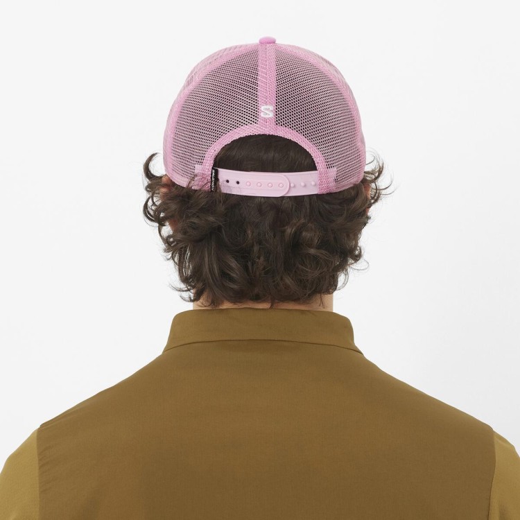 LC2682400 Czapka Salomon Logo Trucker Cap Cyclamen TatraStore (4).jpeg