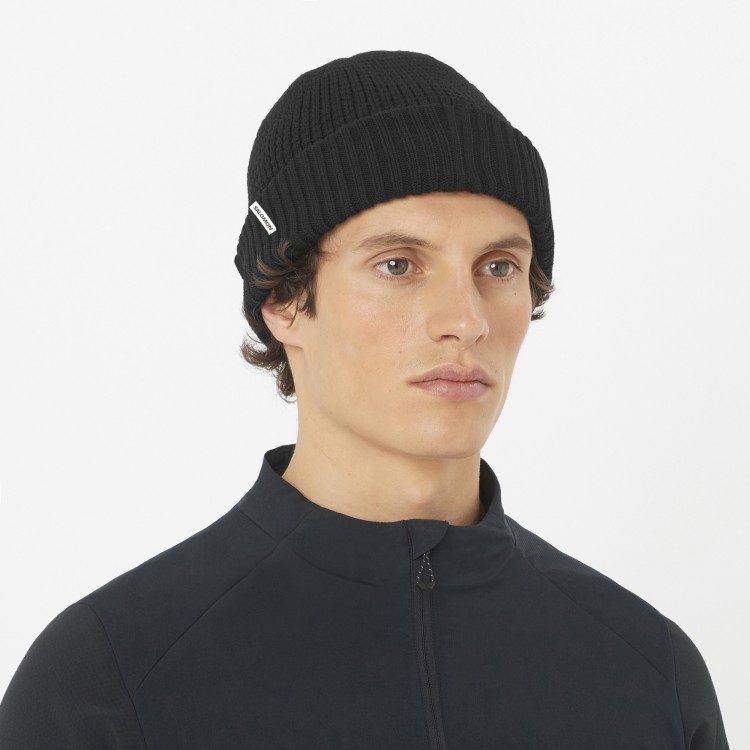 LC2601300_0 dockerbeanie deepblack  (2).jpeg