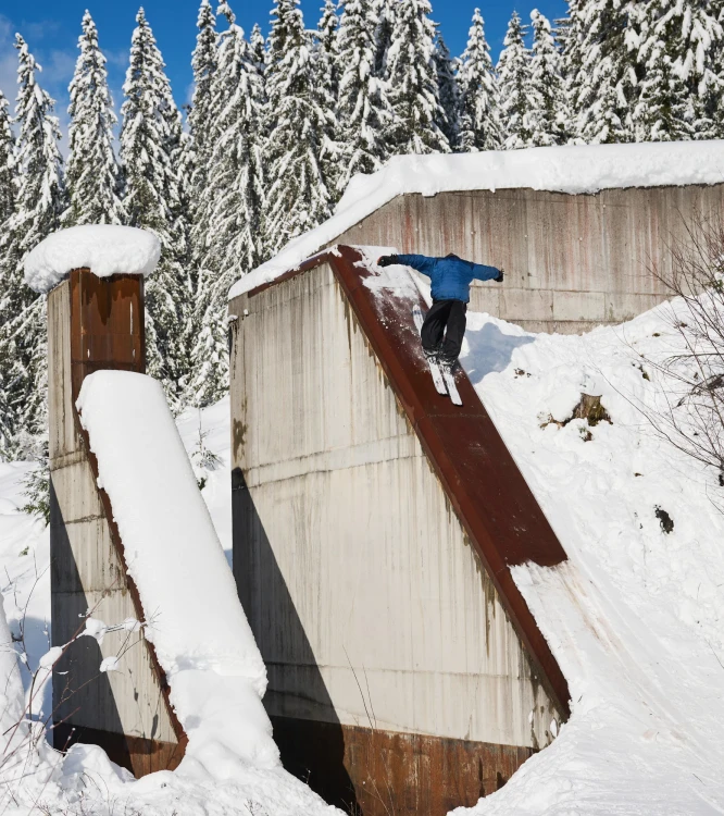 DÉPART. 01 Black  White Tatrastore (2).webp