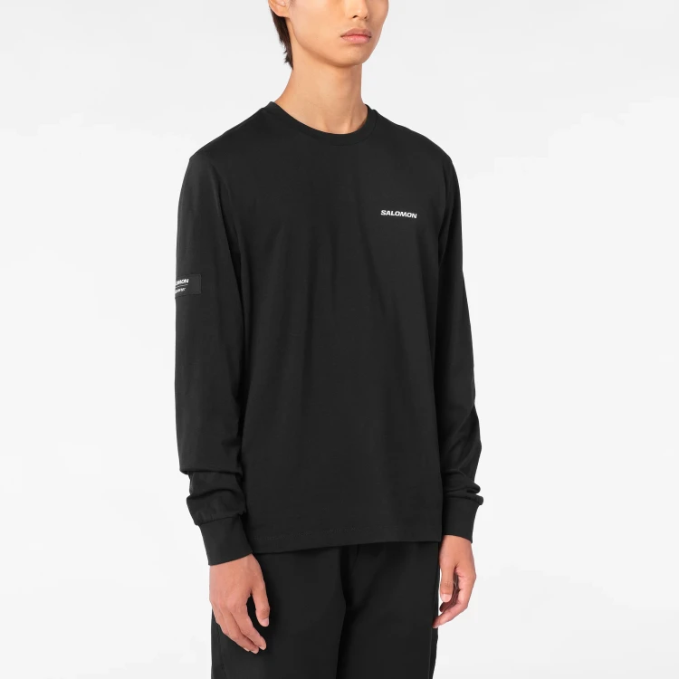 EQUIPE LS TEE M Deep Black Tatrastore.webp