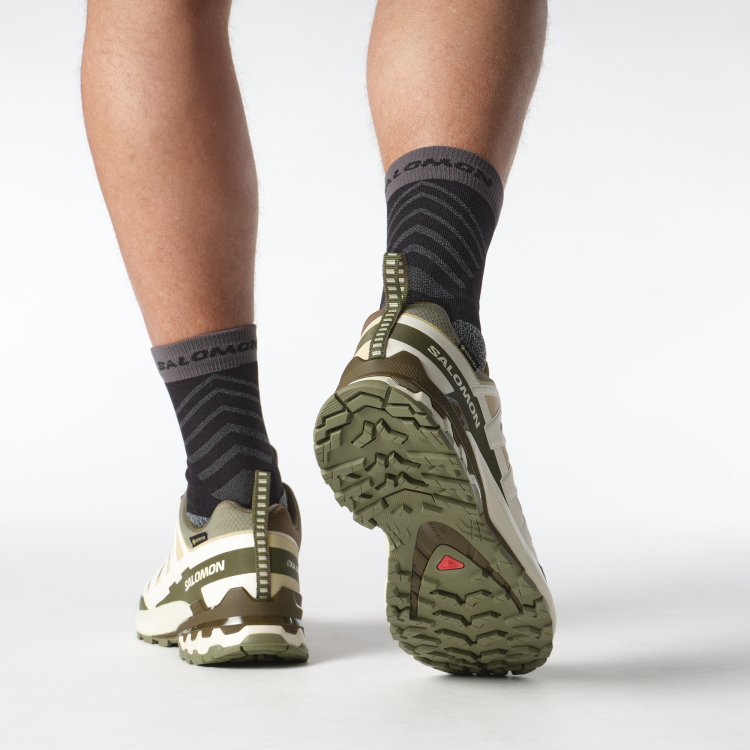 XA PRO 3D V9 GORE-TEX Deep Lichen Green  Safari TatraStore  (4).png