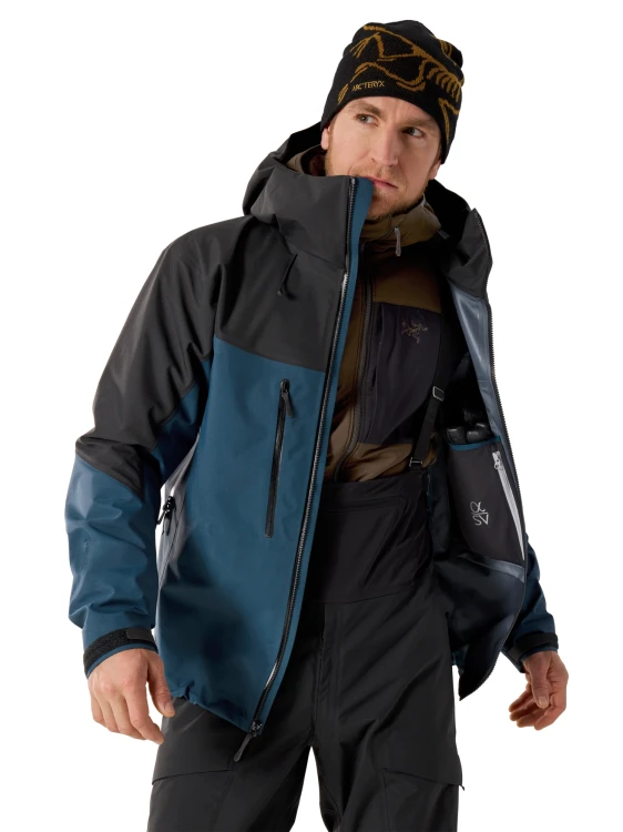 X000009989_022332 Arcteryx Alpha SV Jacket Men Lodestar (2).png