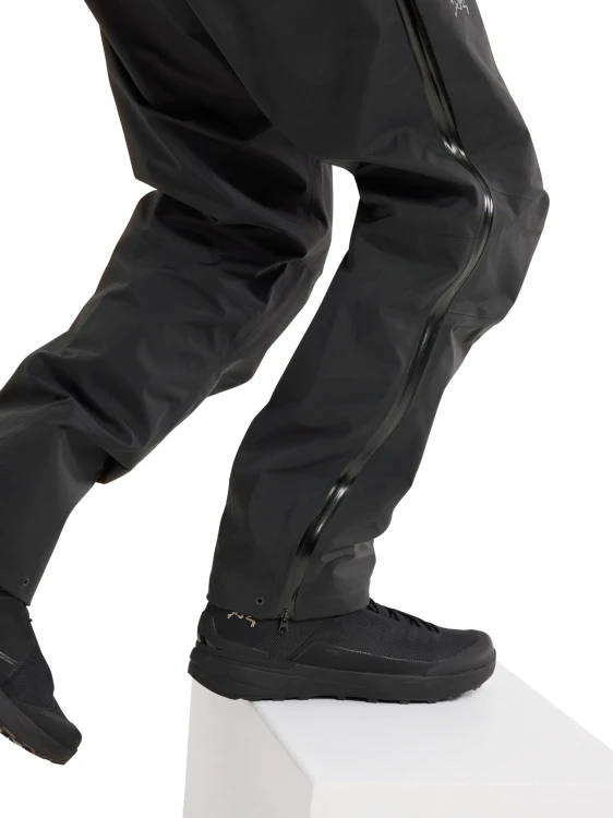 X000009569_002291 Arcteryx Beta Pant Men Black (3).png