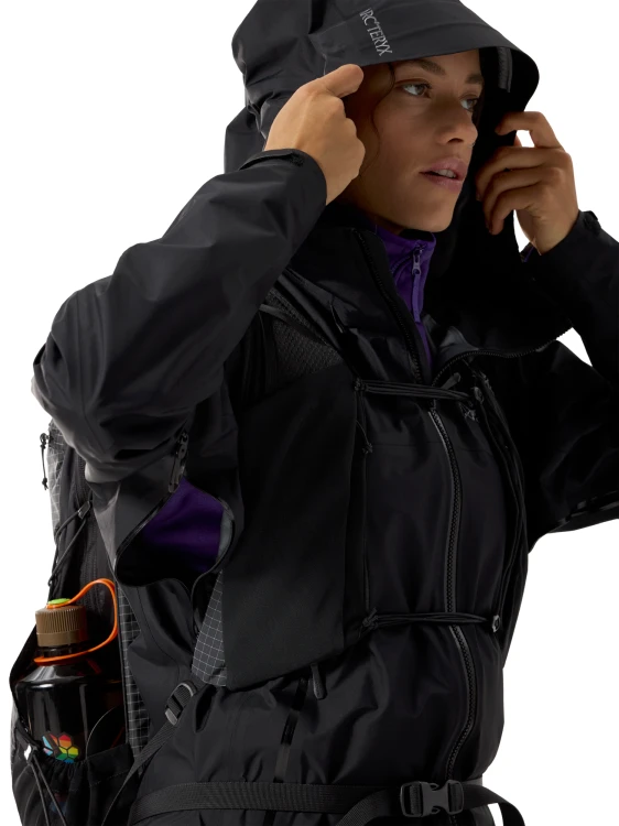 X000010020_002291 Arcteryx Beta SL W Black (8).png