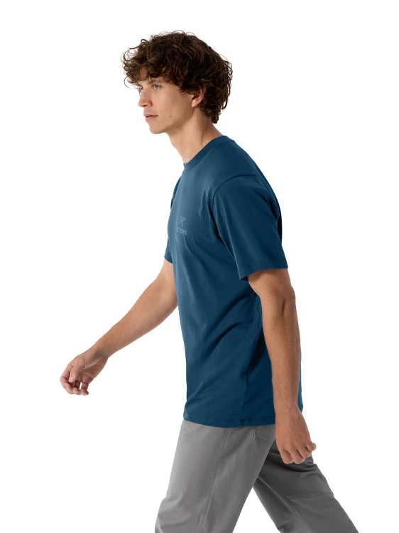 F25_X000009535_022427_Kragg SL Cotton Bird Word Shirt SS_Nightscape - Lt Night_Men_M_Side-View_white-bg.png