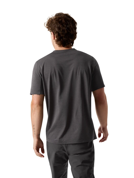 X000009718_000033 Arcteryx Cormac Crew SS M Black Heather (1).png