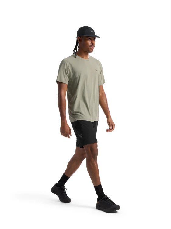 X000010292_019001 Arcteryx Cormac Crew SS M Habitat (1).png