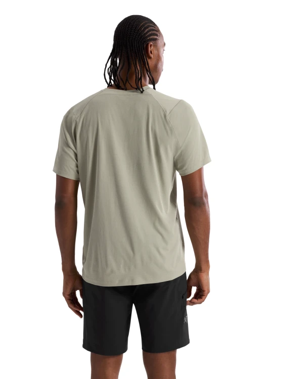 X000010292_019001 Arcteryx Cormac Crew SS M Habitat (6).png