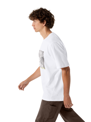 X000009926_017552 Arcteryx Kragg Cotton Lithographica SS M White Light  (4).png