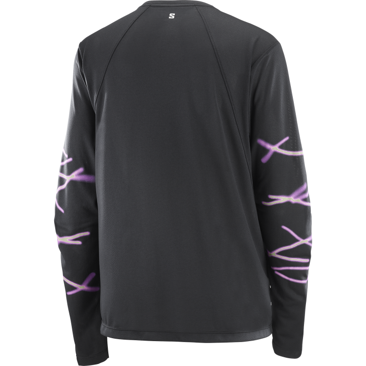 LC2771900 Koszulka damska Salomon SHAKEout CORE LS TEE GRAPHIC W DEEP BLACK TatraStore (3).png