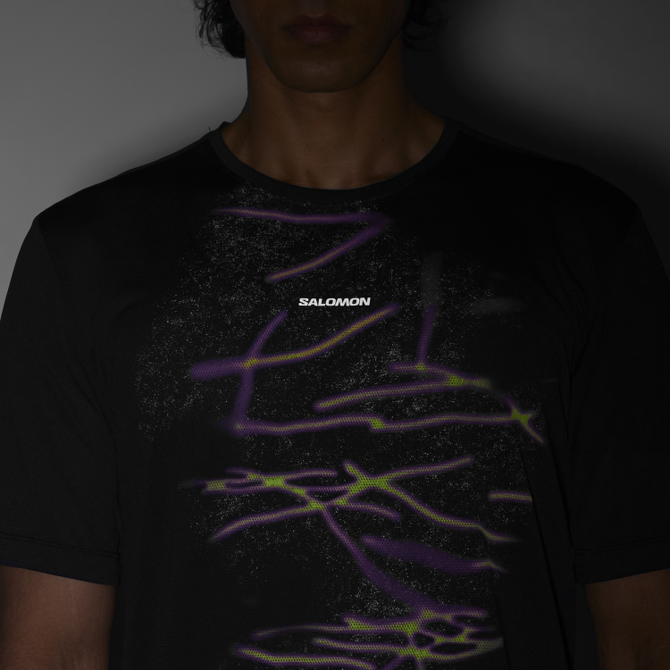 LC2791700 Koszulka męska Salomon SHAKEout CORE SS TEE GRAPHIC M DEEP BLACK TatraStore (6).png