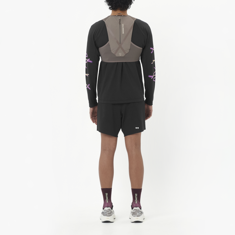 LC2791200 Koszulka męska Salomon SHAKEout CORE LS TEE GRAPHIC M DEEP BLACK TatraStore (6).png