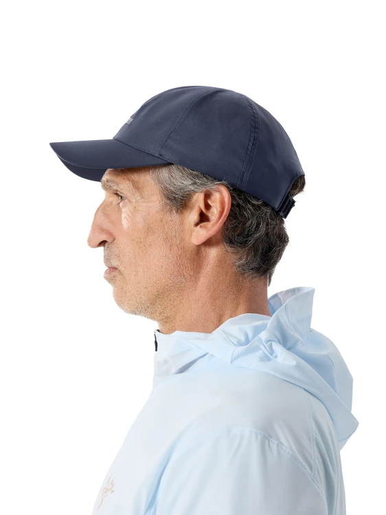 X000009463_022907 Arcteryx Bird Word Cap Dk Stratus Habitat (4).png