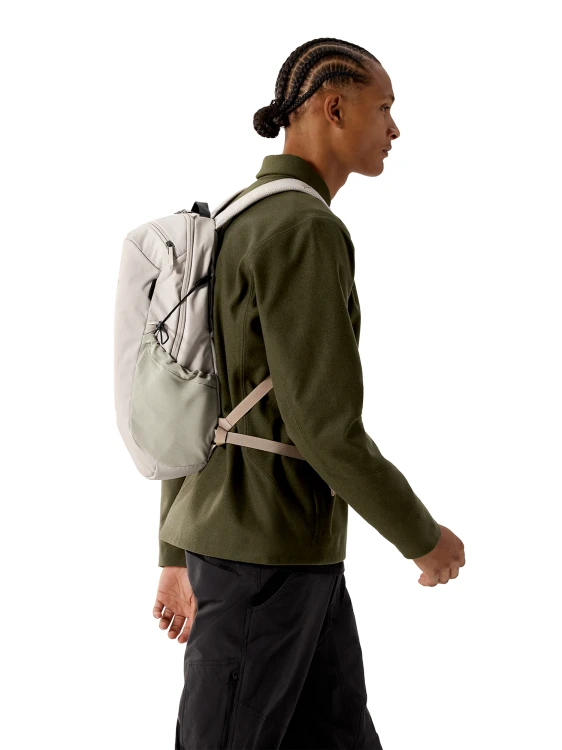 X000010636_014067 Arcteryx Mantis 16 Backpack Rune (4).png