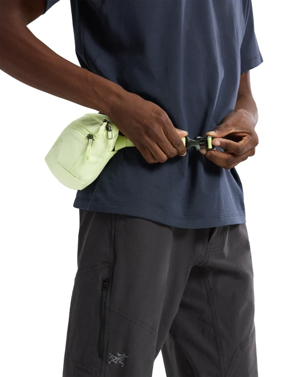 X000009234_020866 Arcteryx Mantis 1 Waist Pack Shincha (1).png