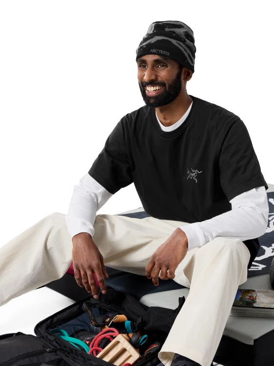 X000010067_021259 Arcteryx Grotto Toque Black Void (2).png