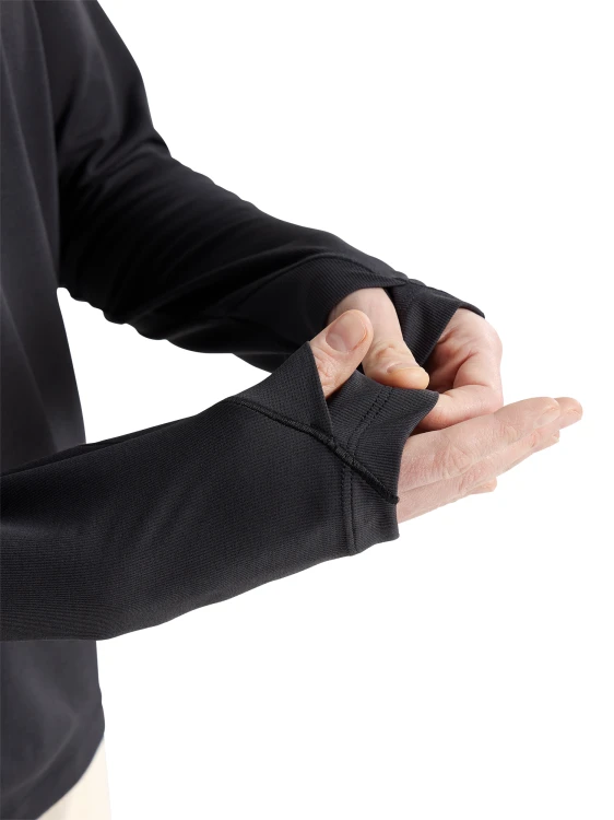 X000010245_002291 Arcteryx Sunna Crew LS Black Women (4).png