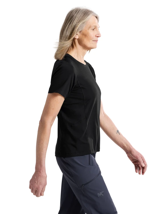 X000009495_002291 Arcteryx Lana Merino Wool Crew SS Shirt W Black (4).png