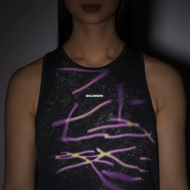 LC2791600 SHAKEout CORE GRAPHIC TANK GFX W DEEP BLACK TatraStore  (6).png