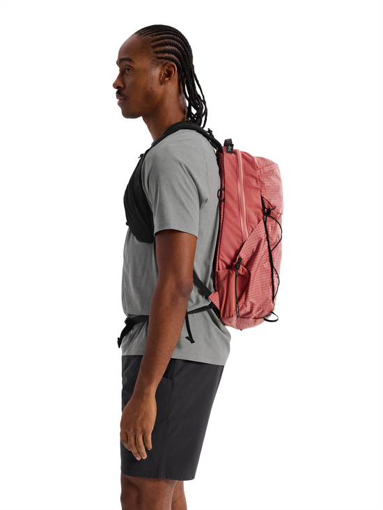 Plecak Arc'teryx Aerios 18 stone red (2).png
