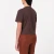 Koszulka TRACKLINE SS TEE W Coffee Bean (3).png