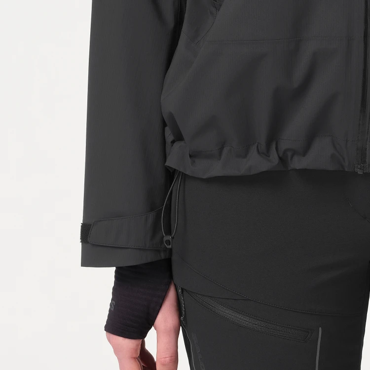 OUTQUEST 2.5L JKT W DEEP BLACK (6).png