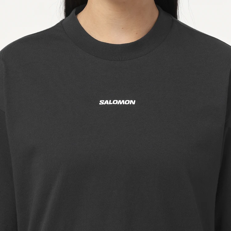 LC3014800 Koszulka damska Salomon LOGO SS TEE W DEEP BLACK TatraStore (5).png