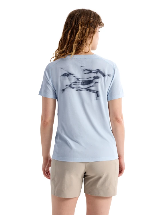 X000010248_022616 Arcteryx Sunna Speed Bird Crew Shirt SS Alpine Blue Women (6).png