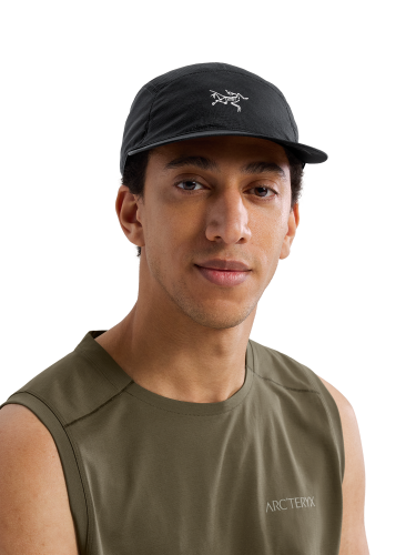 X000009489_021941 Arcteryx Aerios 5 Panel Cap Black-Arctic Silk (9).png