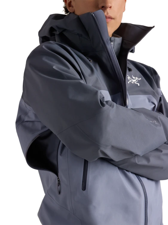 X000011062_021560 Arcteryx Beta AR Jacket Dk Stratus - Stratus (4).png