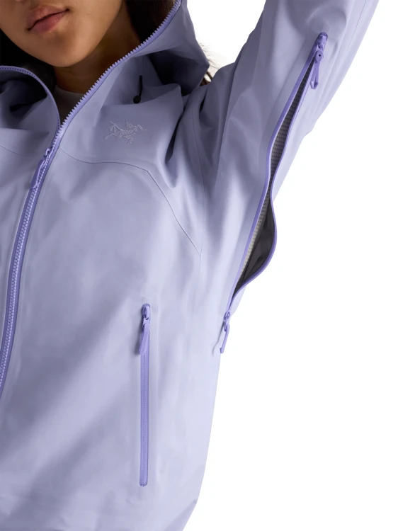 X000010881_023213 Arcteryx Beta SL Jacket Kasumi W (8).png