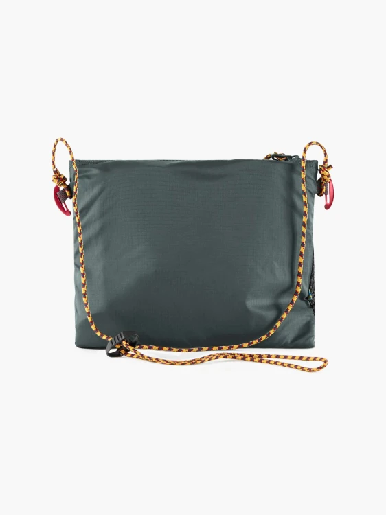 Klattermusen Algir  Accesory Bag M Dark Teal 563 (1).jpg