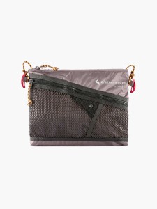 Klattermusen Algir  Accesory Bag M Purple Dov 751 (2).jpg