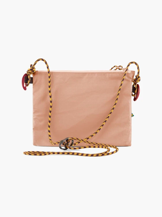 Klattermusen Algir  Accesory Bag S Salmon 124 (1).jpg