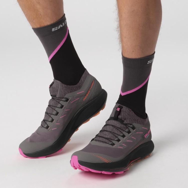 L47385100 salomon PULSAR TRAIL 2  PRO Plum Kitten Black Pink Glo.png.jpeg