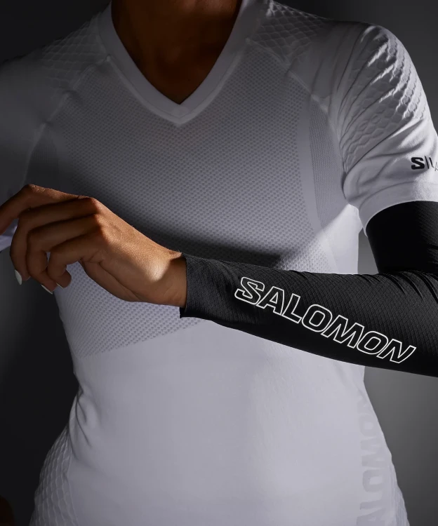 LC2070700 rękawy rękawki Salomon slab speed sleeve u black tatrastore pl.webp
