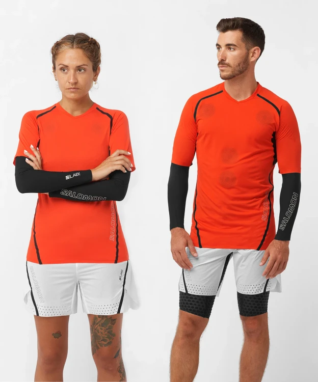 LC2070700 rękawy rękawki Salomon slab speed sleeve u black.webp