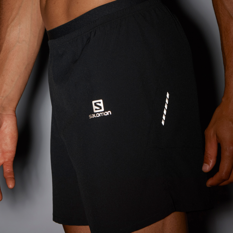 LC1719400 cross7shortsnol_black_reflectivebranding_m.png
