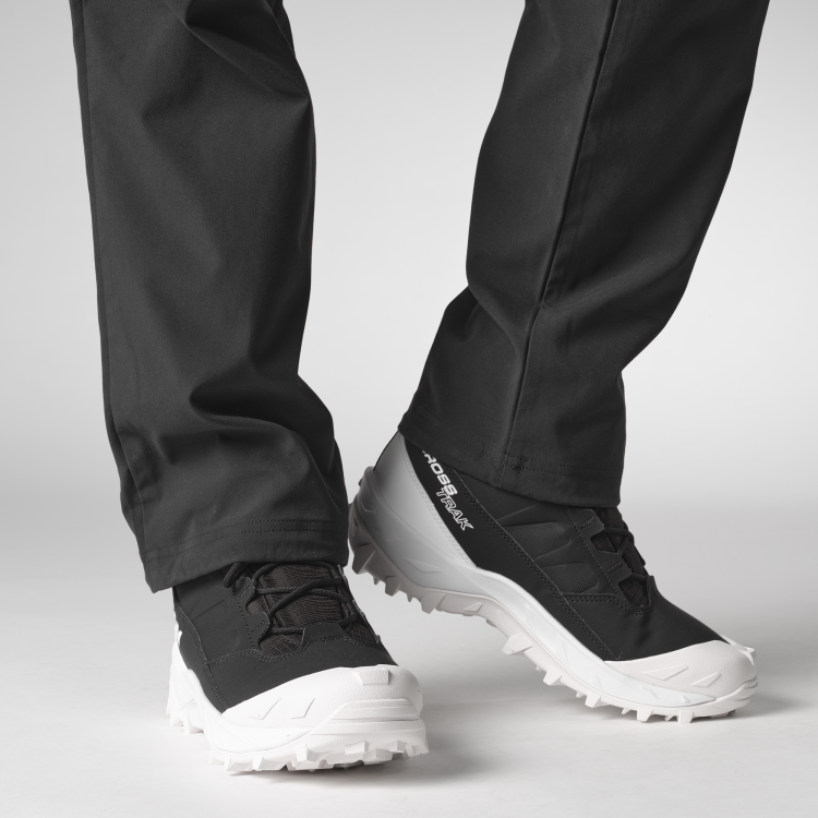 L47677300 CROSSTRAK WP Black Black White TatraStore 1.png