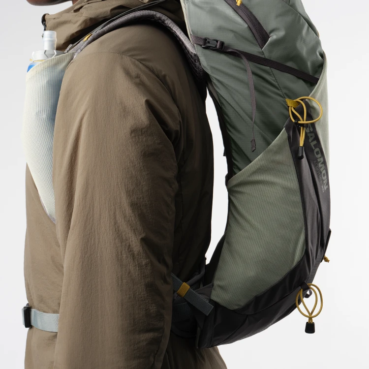 Plecak Trekkingowy Salomon AEROTREK 20 SEDONA SAGE SEAGRASS Nine  TatraStore (9).png