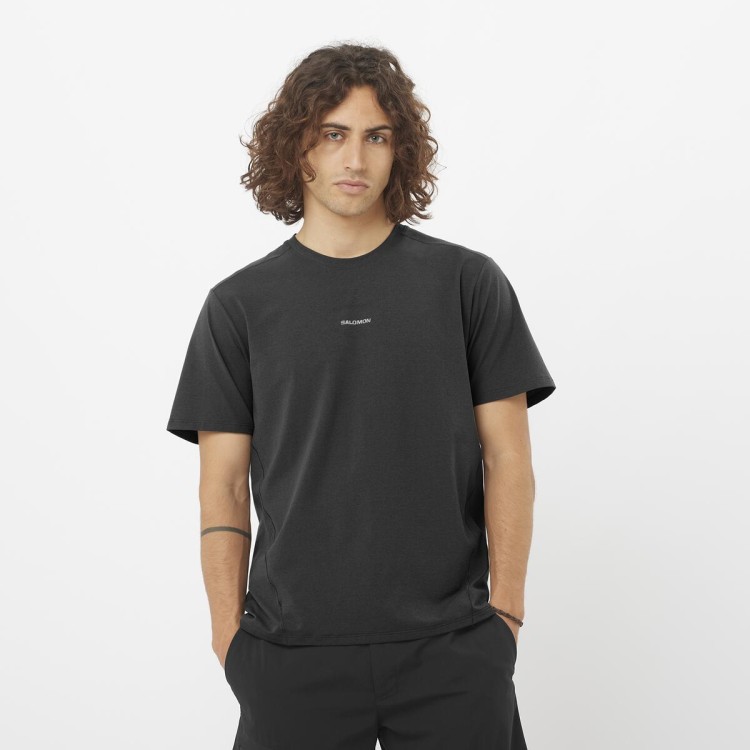 LC2438800 tracklin ess tee deepblack TatraStore (3).jpeg